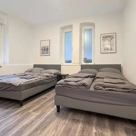 Apartment Zentrale Am Marienplatz Fuer 8 *